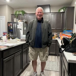 Meet your Posher, Mike